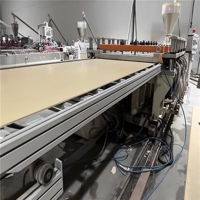 購入 Shenzhen HYPET 1220mm Width Plastic PVC Foam Board Extrusion Production Line PVC WPC Foam Board Panel Making Machine online manufacture