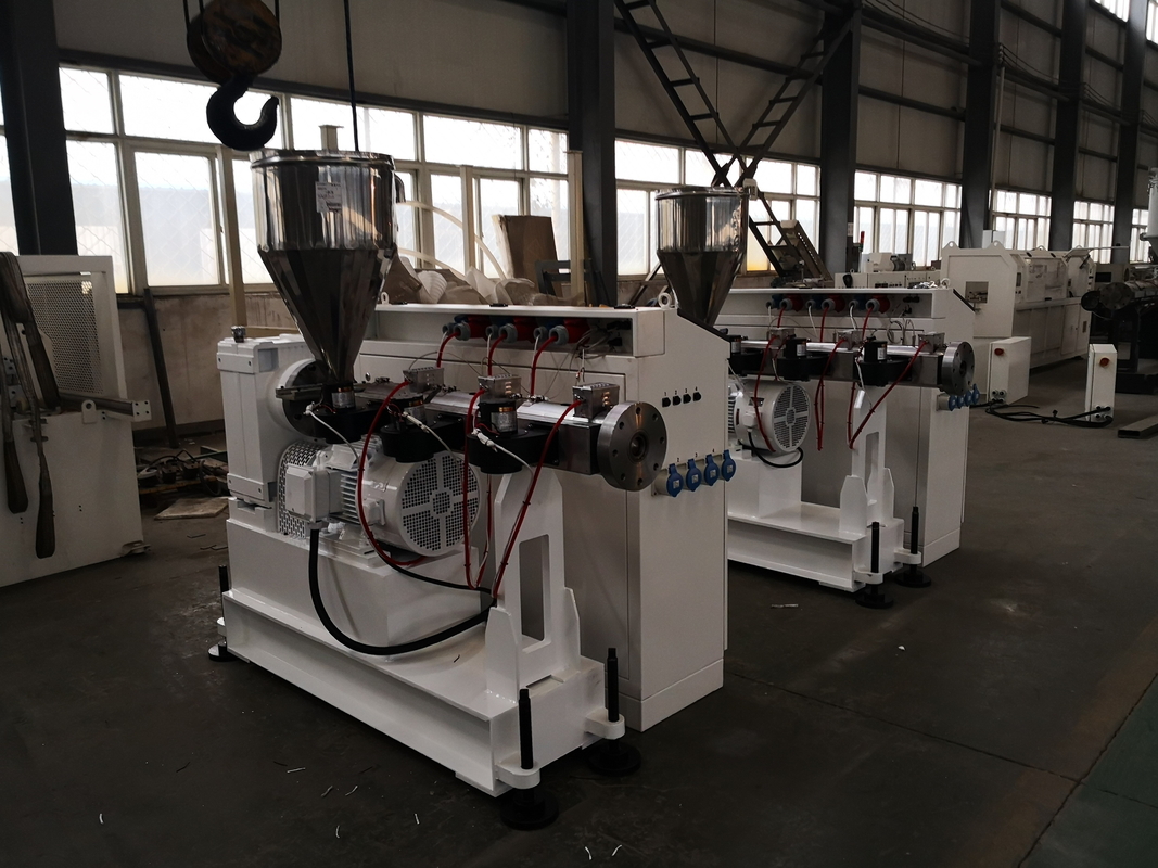 HDPE LDPE PE パイププロファイルペレットシートグリッドボード シングルスクリューエクストルーダー SJ120/28 75kw 300kg/hエクストルーションマシン