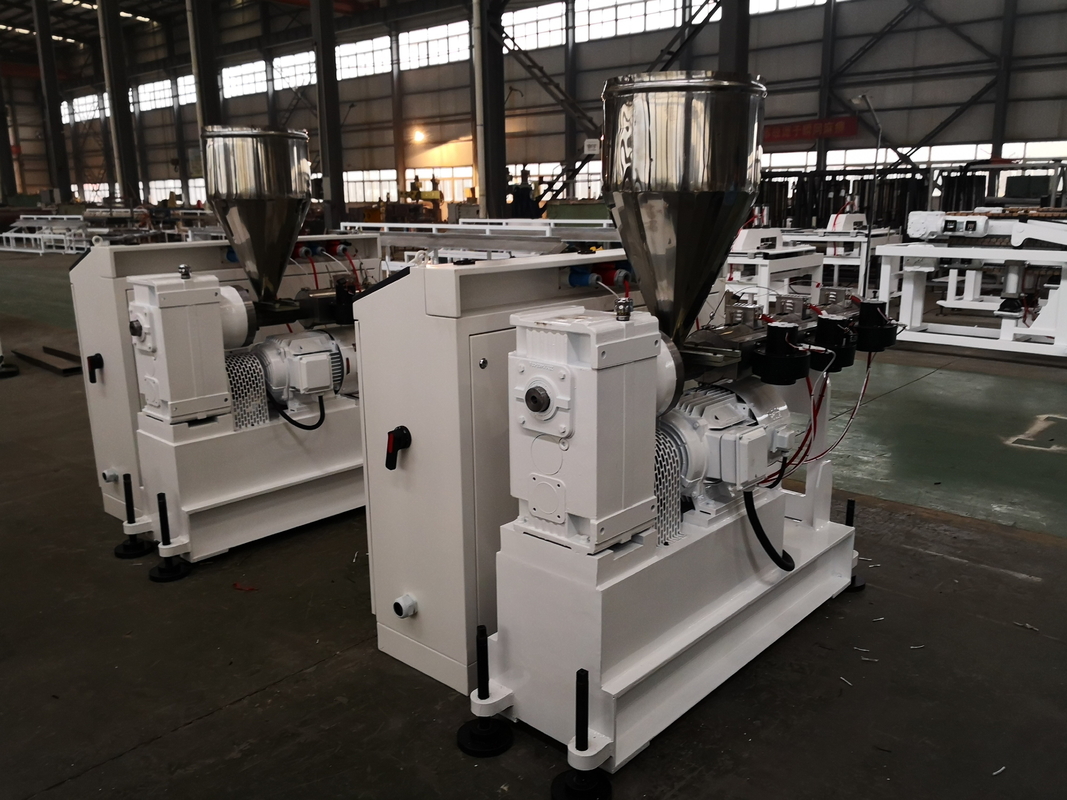 HDPE LDPE PE パイププロファイルペレットシートグリッドボード シングルスクリューエクストルーダー SJ120/28 75kw 300kg/hエクストルーションマシン