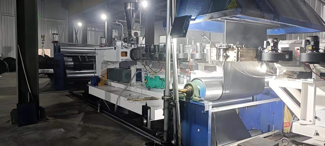 1400-2000mm PVC/PVG 石炭鉱山コンベヤーベルト 生産ライン 鉱山産業用 電圧 380V